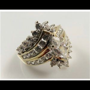 **SOLD**10k Gold CZ ring 4.7gram